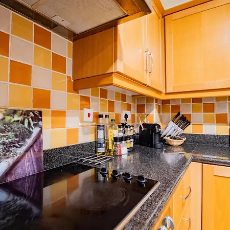 The Blackrock Retreat Daire