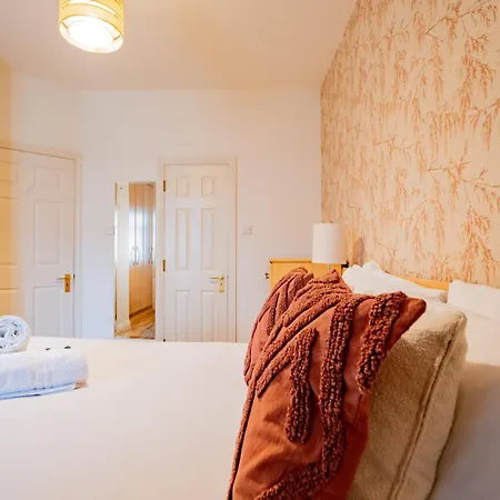 Apartment The Blackrock Retreat