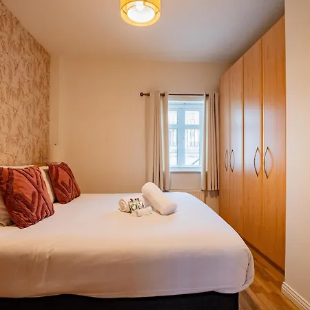 Apartment The Blackrock Retreat